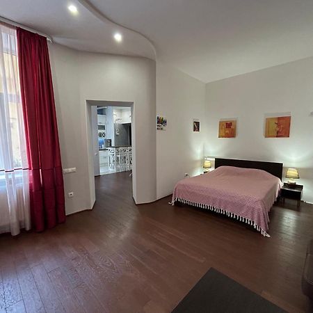 Modern Apartments In A Historical Place On Gorodotskaya Lviv Exterior foto