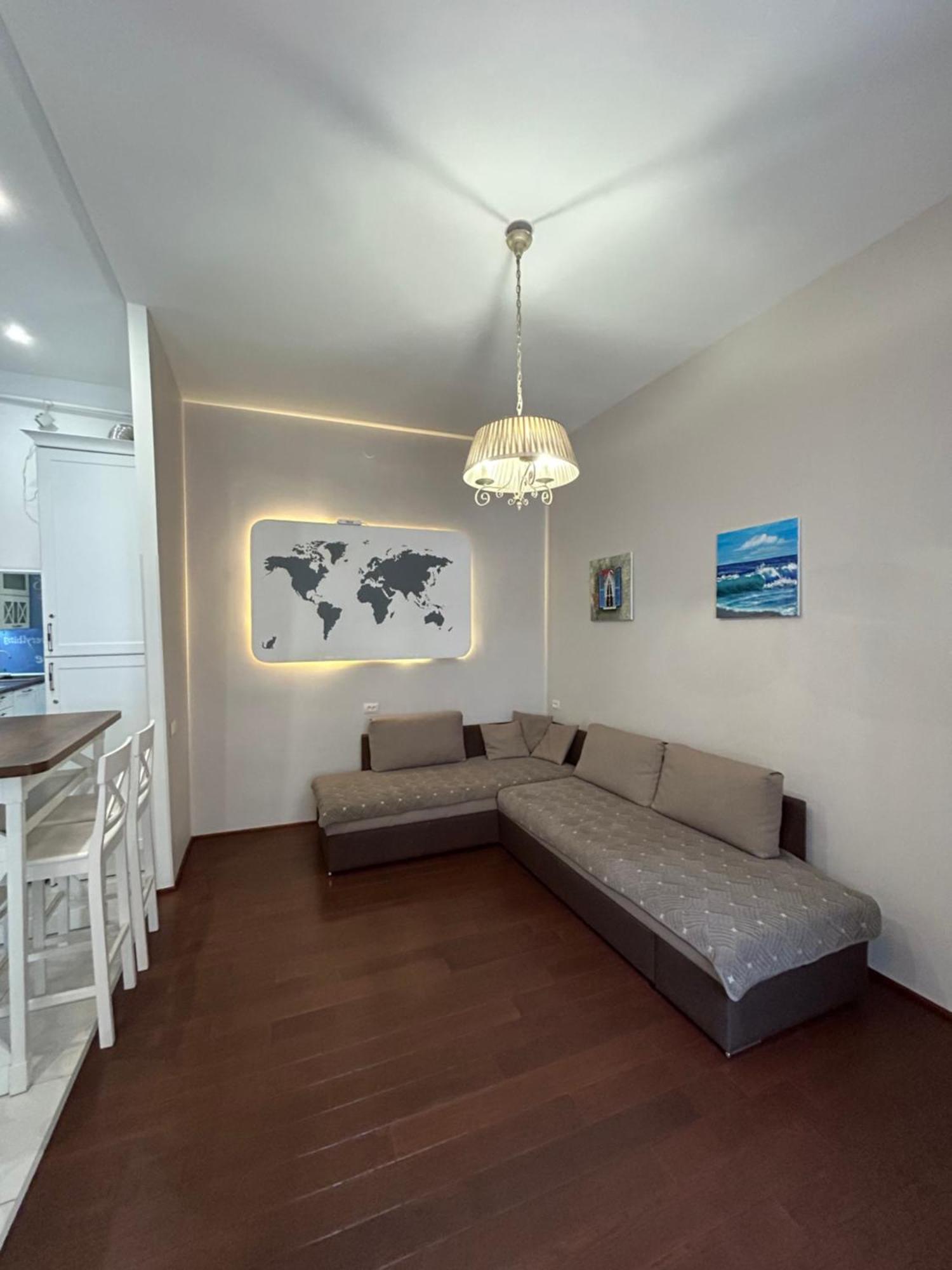 Modern Apartments In A Historical Place On Gorodotskaya Lviv Exterior foto
